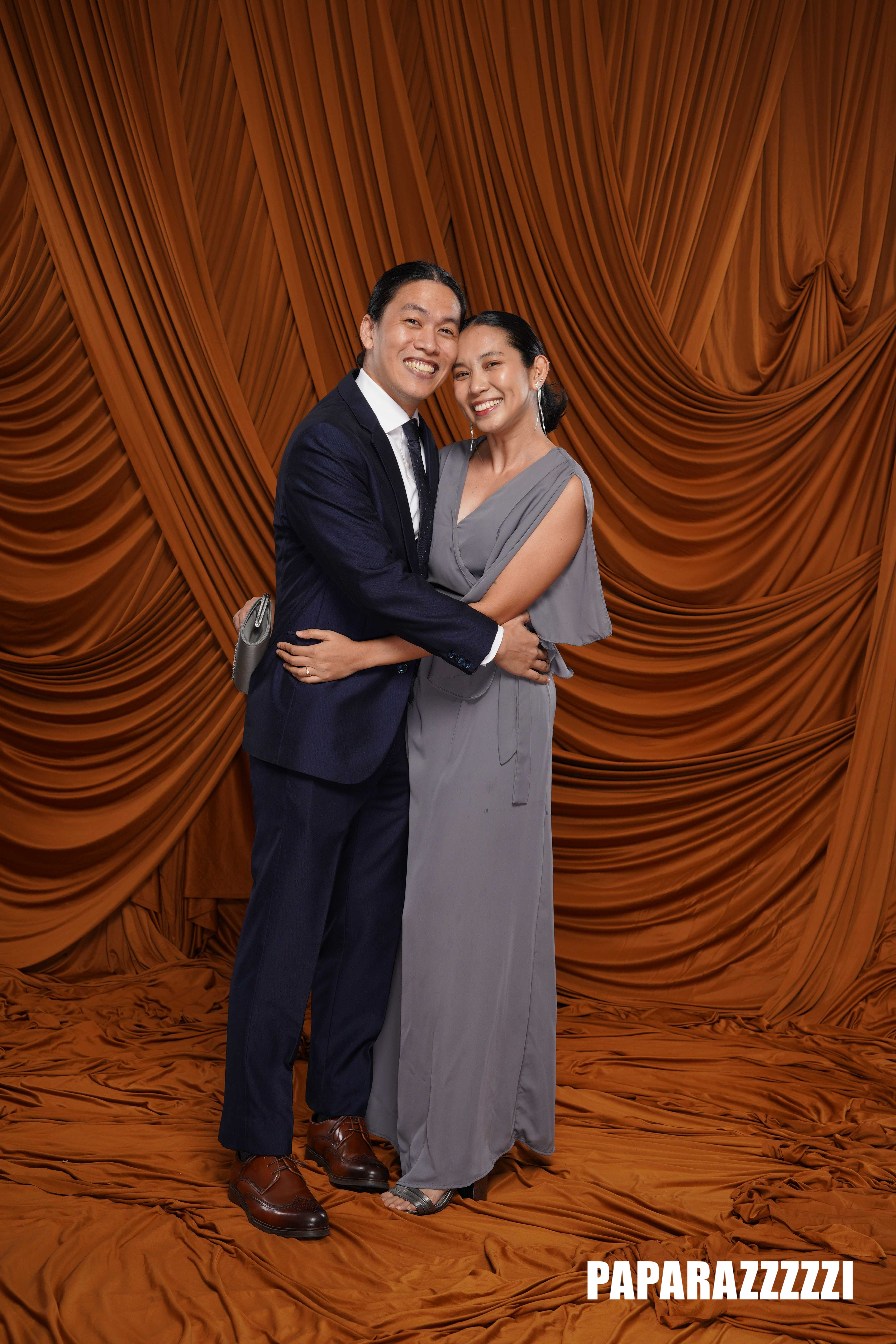 Couple moment